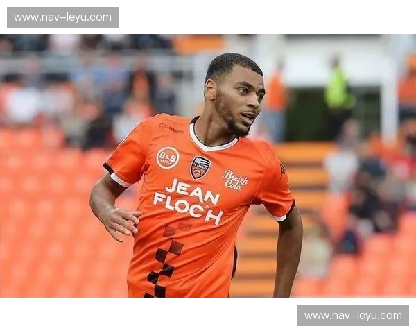 当蓝色风暴遇上橙色火焰：洛里昂与马赛的法甲史诗对决